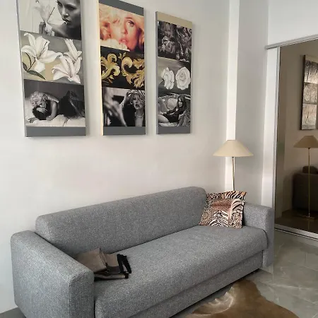 Luxury 60m2 In Wilhelmstadt Apartament